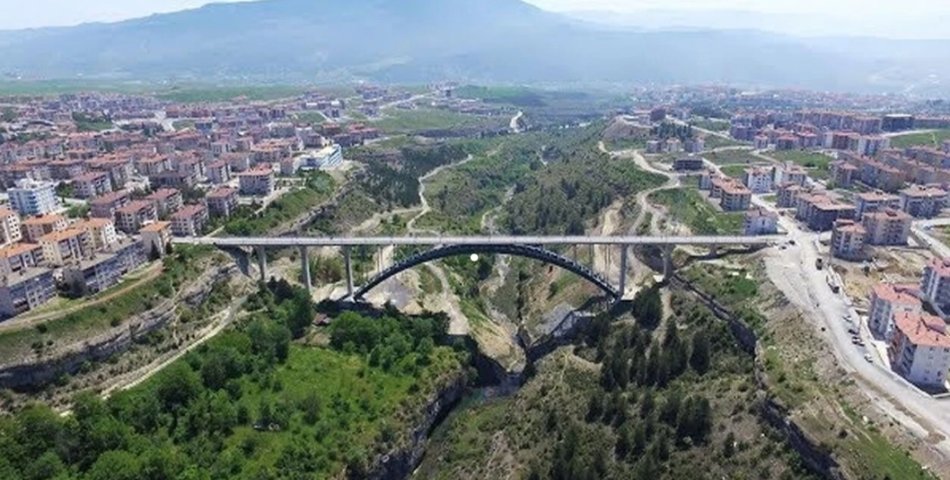 5000 EVLER KANYON KÖPRÜSÜ TRAFİĞE KAPATILIYOR