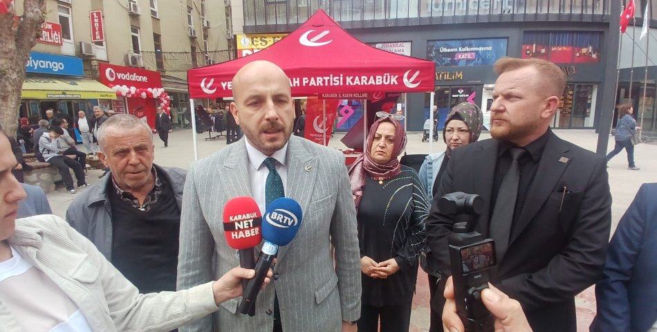 YENİDEN REFAH PARTİSİ'NDEN İMZA KAMPANYASI: 