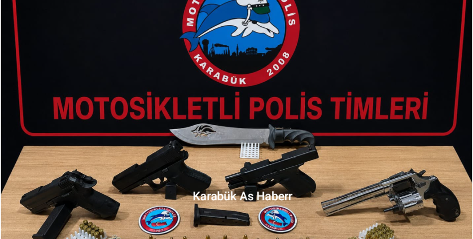 Şüphe Üzerine Durdurulan Araçtan Ruhsatsız Silahlar Çıktı